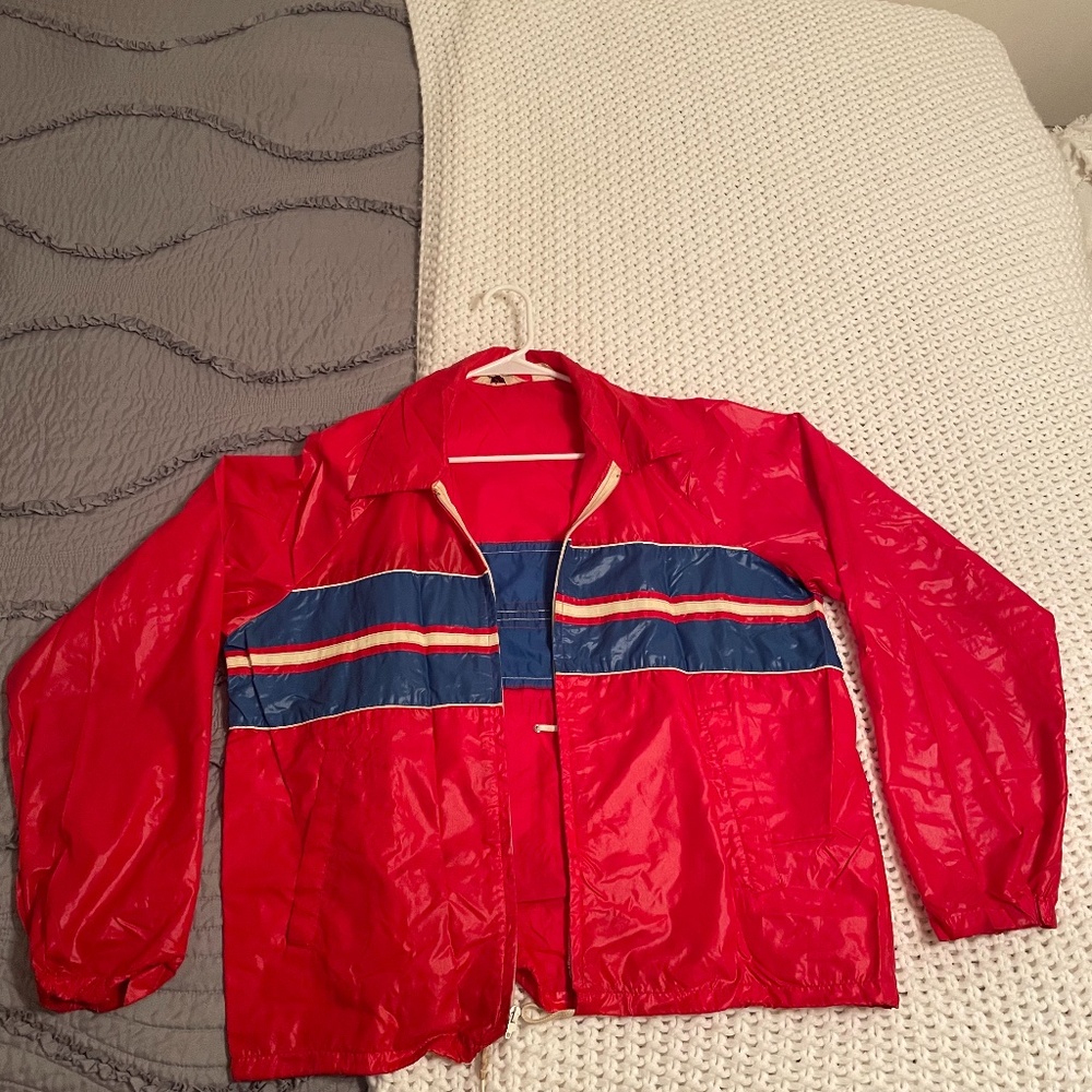 1970’s - 1980’s Vintage Packable Windbreaker